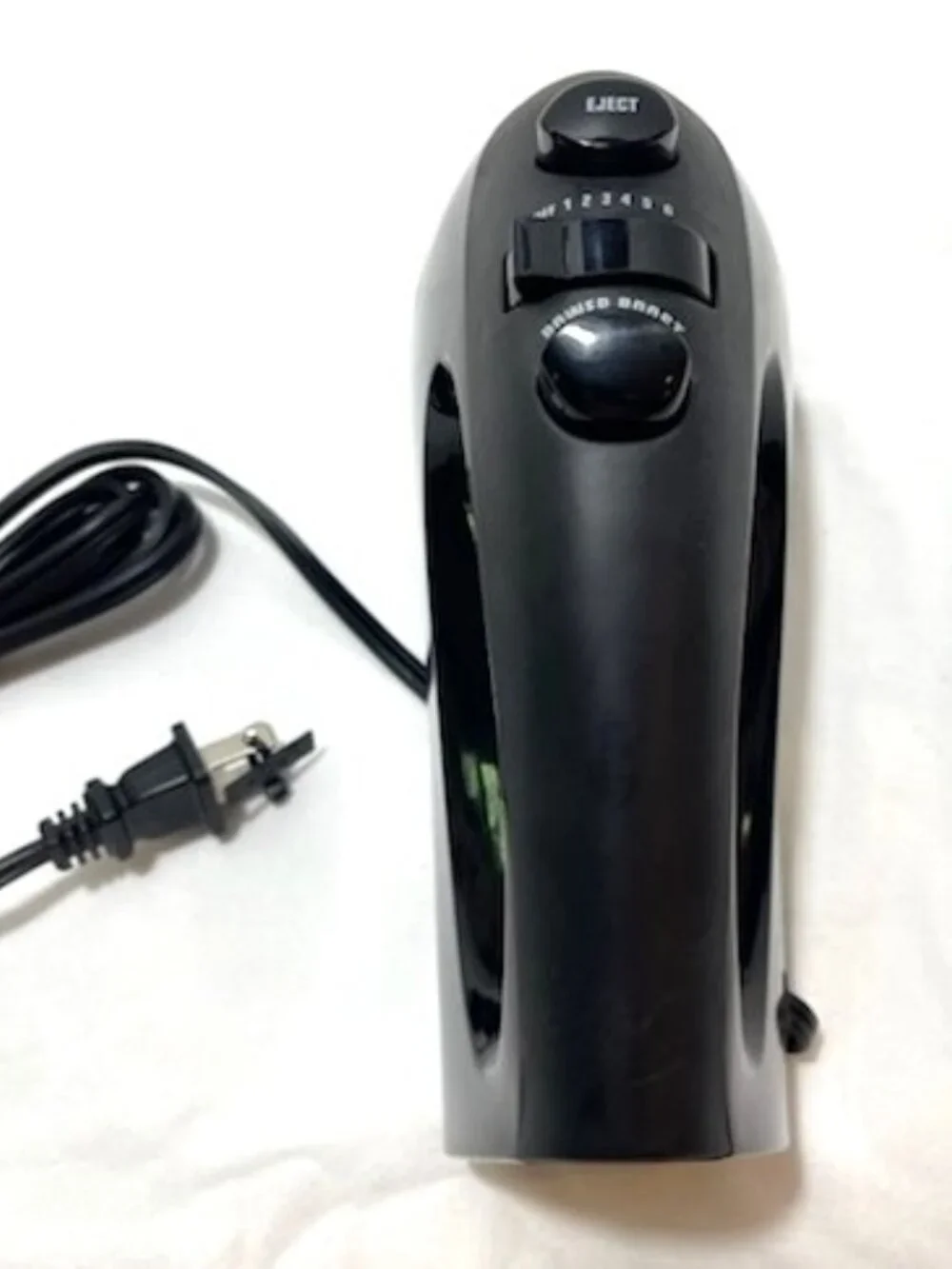 Black & Decker Hand Mixer 6-Speed with‎ Attachments & Storage Case Model MX217